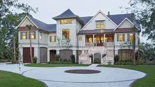 Charleston Home + Design Magazine | Project File: Sea Island Builders