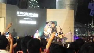 Boys Like Girls - She's Got A Boyfriend Now (Acoustic Live) at ION Orchard Singapore
