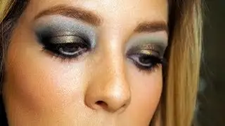 Olho turquesa preto e dourado por Helena Lunardelli