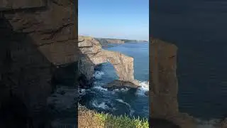 Green Bridge of Wales and Stack Rocks | Pembrokeshire National Park #walesengland #hiking