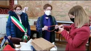 Agira - Cerimonia ringraziamento pediatra Cecilia Algozino