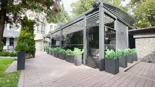 GEAMURI PANORAMICE AUTOMATIZATE ȘI PERGOLĂ RETRACTABILĂ PENTRU TERASA HOTELULUI VISPAS DIN CHIȘINĂU