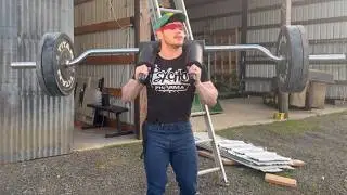 385 MAX Bench + 400  Meter 235 lb Carry | Blindbarbell