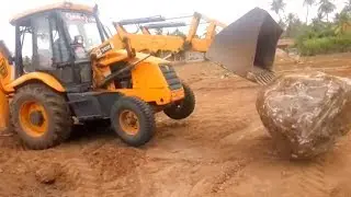 JCB Work Agricultural land Big Stone Moving
