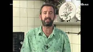 Karlos Argui&ntilde;ano hablando euskera en ETB - A&ntilde;os 80