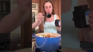 Готовим Синиганг на Бабой, острый суп из свинины и тамаринда! Подпишитесь на мой Substack, чтобы ...