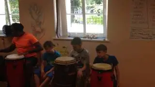 VDJ Enrique (DJNrike) drum workshop for children