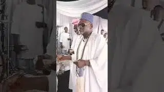 Kabiesi Towulade of Akinade his royal highness Oba Dr Oluseyi Adediran dance with KSA
