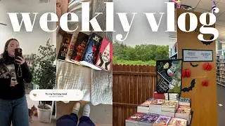 cozy fall days, book shopping, + reading scary books 🍁🍞 WEEKLY VLOG