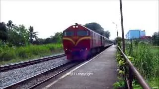 [KTM] 24104 Mat Salleh and Ekspres Rakyat 2 departing Kulai