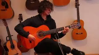 Hermanos Conde 2005 Blanca Flamenco Guitar - Inspired by Paco de Lucía’s Legendary Conde Sound