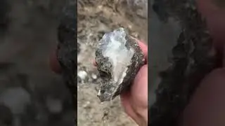 Huge Geode! #rockhound #rockhounding #crystals #geode #agate #thunderegg #california #gemstones #gem
