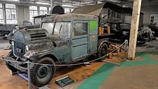 We found another museum with all kinds of stuff in it. | Cars and Clocks Museum