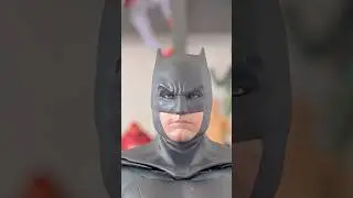 Unboxing Beast Kingdom Justice League Batman #batman #batfleck #justiceleague #unboxing #dc #toys
