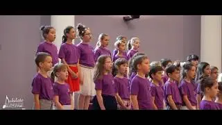 Strigati de bucurie - 