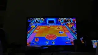 Mario Sports Mix Dodgeball: Left Hand In Red Vs. Right Hand In Green Round 2 (Old Video Style)