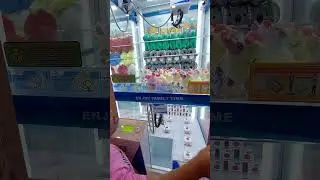 Toys Claw Machine #shorts #toys #clawmachine #viral #trending #tomsworld #play #youtubeshorts #asmr