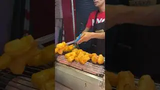 1$ Grilled Patonggo   #streetfood #thailand #bangkok