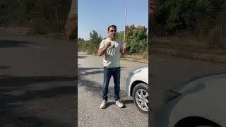 Предупреждение о безопасности дорожного движения: даже небольшой камень на дороге может стать при...
