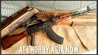 E&L AKM Real Wood AEG Airsoft Rifle (EL-A101S)