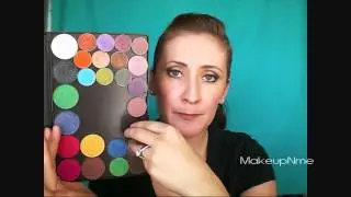 Stars Makeup Haven (палетка Freestyle и палетка теней для век 28 цветов) &mdash; ОБЗОР