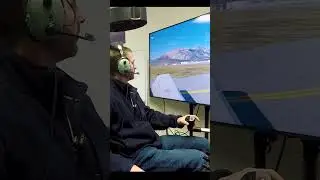 Kołowanie z pasa 9 | Najwyżej położone lotnisko komercyjne w USA | KTEX #cirrus #nobleflightsim #...