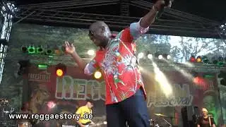 George Nooks & House of Riddim Band - God is standing by