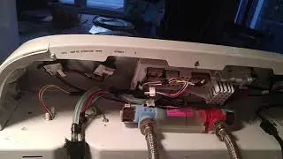 Whirlpool washer stuck on drain cycle - fixed (Lavadora. S&oacute;lo funciona bomba de drenaje - arreglado)