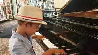 Playing a Grand Piano at the Queen Victoria Building, Sydney (2)
