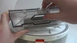 Как очистить пылесборник на Roborock S5 Max