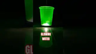 Glowing Water 💡🌊 | Amazing Science Trick | #shorts #viral