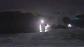Night Surfing 
