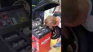 VULCANIAZARE MOBILA NON STOP