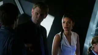 Mark Pellegrino in The Tomorrow People Kill or Be Killed 04
