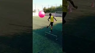 وسط الملعب المدمر🤯 #footballer #skill #footskills #footballtricks #training #soccergirl #soccer