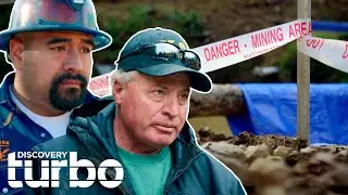 Freddy And Juan Race To Save Families From Losing Their Life Savings | Gold Rush: Mine Rescue