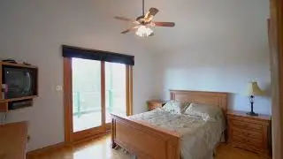 Deborah LeBlanc   22 William Craven Close unbranded 1