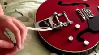 How To Fix A Squeeky Bigsby Vibrato