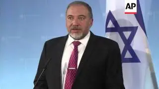 German FM asks Israel to resume talks with Palestinians, says shelling not acceptable