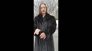 Black Dark Ranch NAFA Female Mink Fur Coat