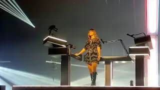 Louane - Donne-moi ton c&oelig;ur - live in Paris 10.12.2025
