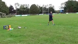 Rugby S1 E5 Marking out the pitch