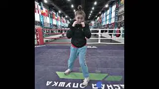 Так бьет чемпионка WBC! #бокс
