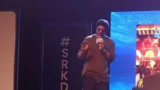 Srk birthday at bandra ... #followme  ❤️@SRKMUSIC #srkfan #srkbirthday #srk #growth #entertainment 