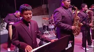 Chilena Verdad de Dios.- Vidal Ramírez, interpreta la Orquesta Avila…