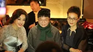 刘晓庆和潘虹近照，两人仅差2岁，整容和自然老去的差别一目了然