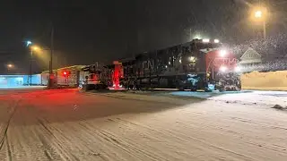 CN 469 South Depart - CN 3279 2826 & Double DPUs 3232 2822 