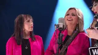 Взгляд назад на проект Opry Goes Pink 2025