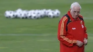 Luis Aragon&eacute;s, former Spain manager dies aged 75