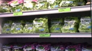 IPERFRUTTA: OGGI INSALATA LAVATA E INSACCATA A PREZZI SPECIALI
